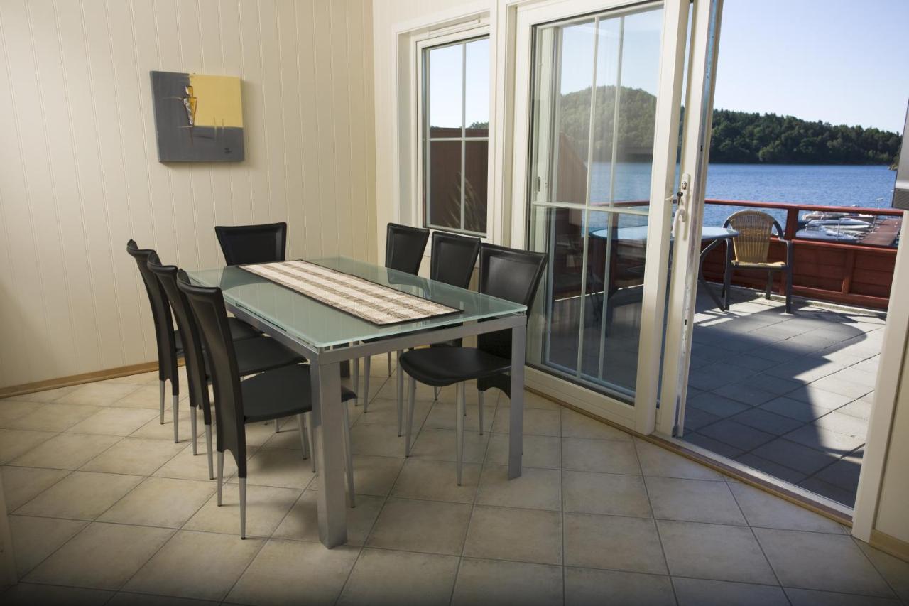 Mones Feriesenter Apartment Mandal Ngoại thất bức ảnh